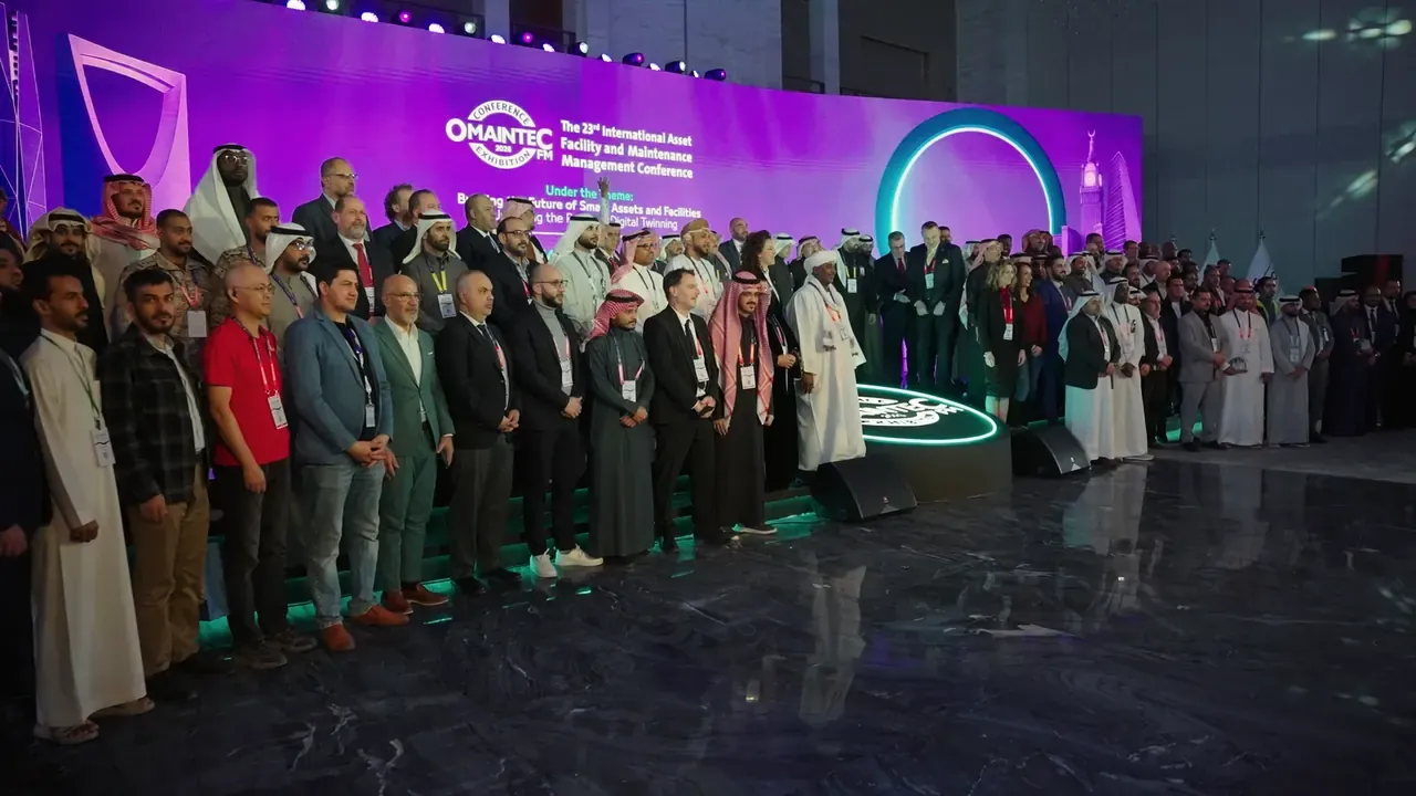 Speakers and delegates on the main stage